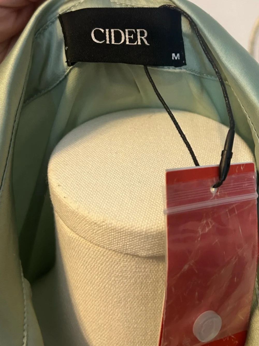 Women’s Cider Satin Wrap-Style Long Sleeve Dress in Sage Size Medium NWT - Picture 4 of 6